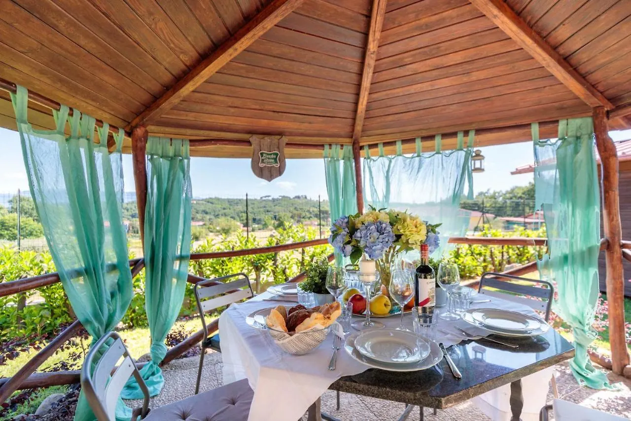 Villa Catia Farmhouse, Three Luxury Bedrooms, A Jacuzzi Pool And A Dream-Like Getaway Experience Capannori