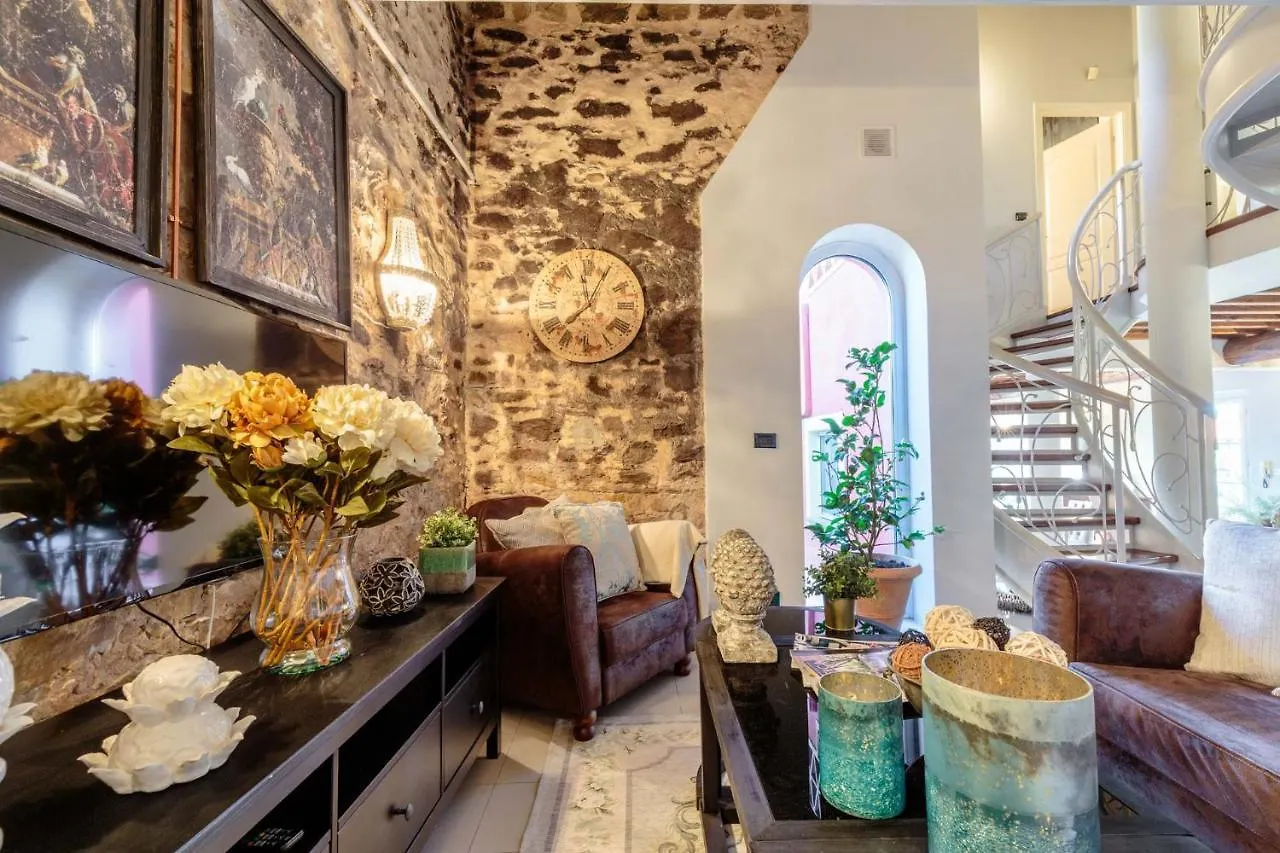 Villa Catia Farmhouse, Three Luxury Bedrooms, A Jacuzzi Pool And A Dream-Like Getaway Experience 카판노리 이탈리아